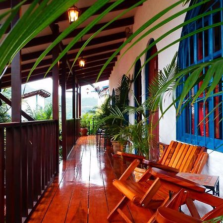 Orosi Lodge Ruang foto